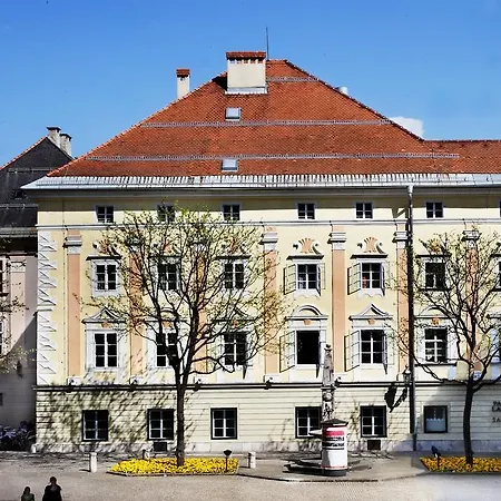 Palais Salzamt